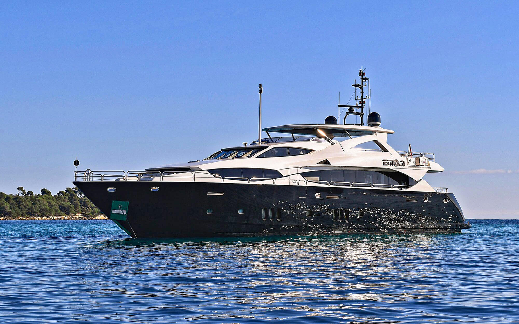 Sunseeker - Splendide 34 2010 TissoT Yacht Charter Suisse