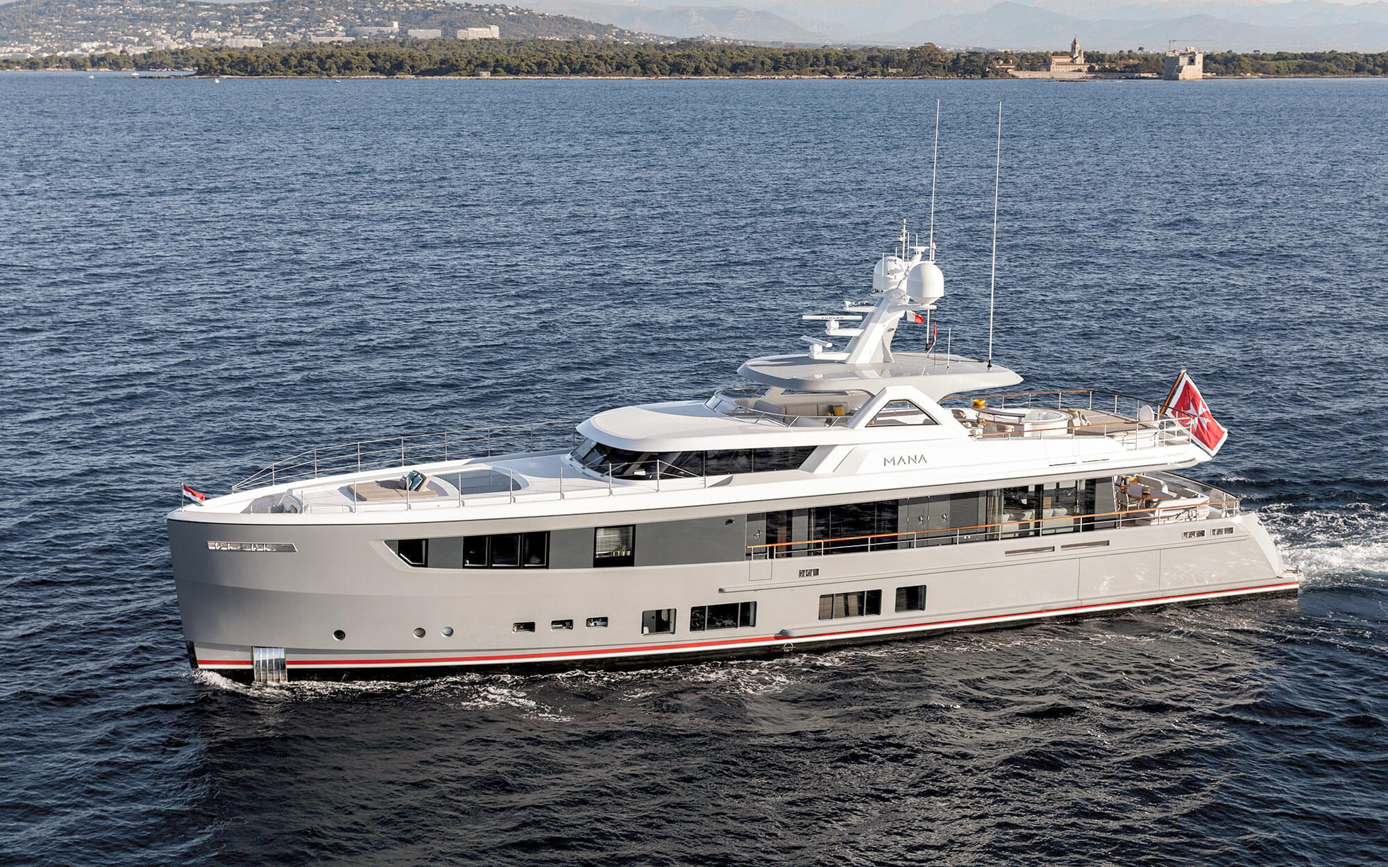 Mulder Shipyard - Splendide 36 2020 TissoT Yacht Charter Suisse